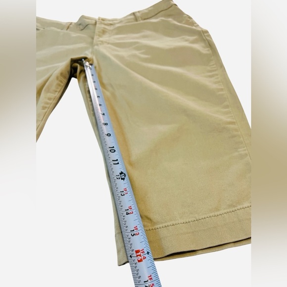 St. John's Bay Capri Pants, Pockets, Women's, Khaki Color, Size 10P - Picture 3 of 12